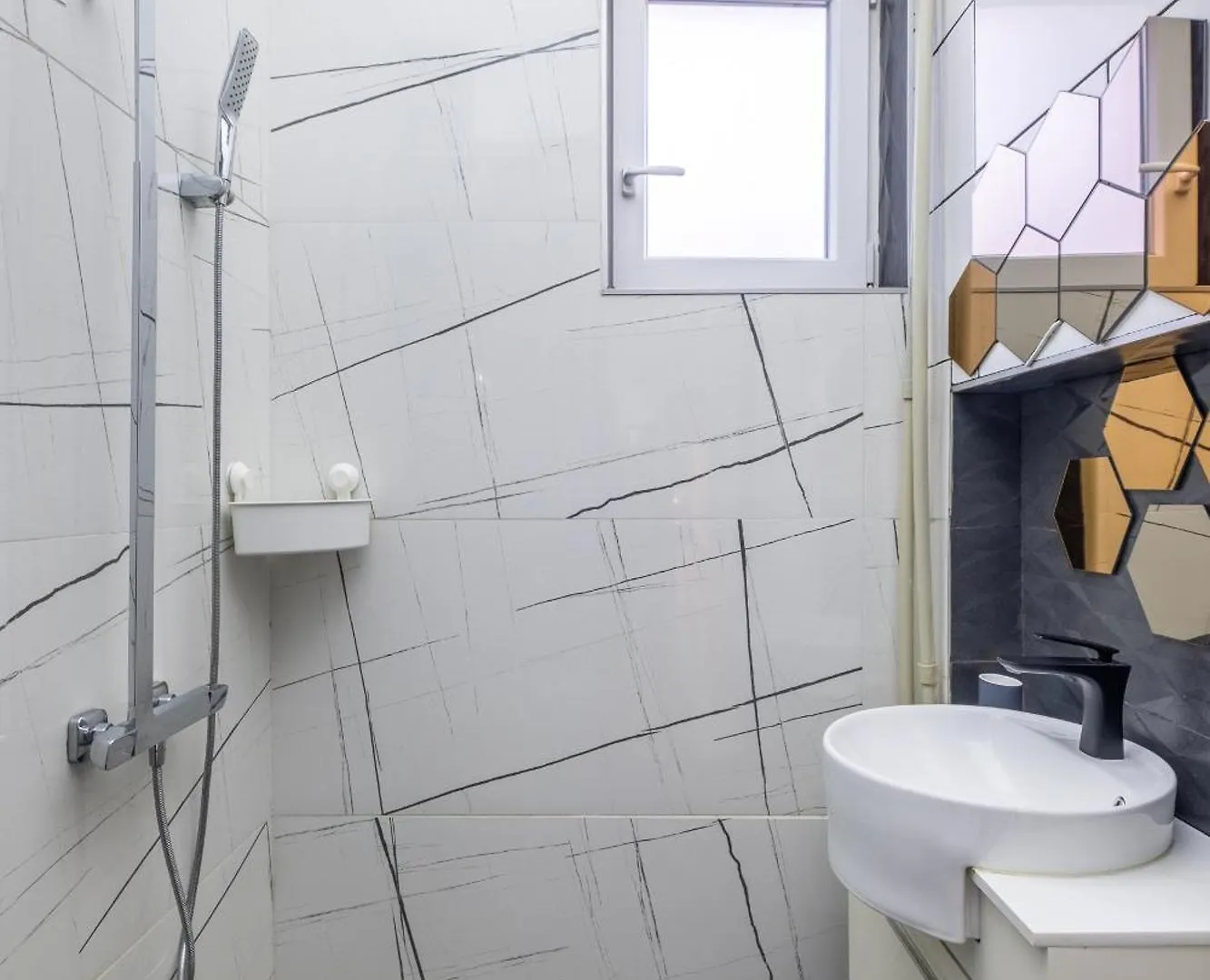 Modern , Spacious 2Br Apartment In Top Center Sofia