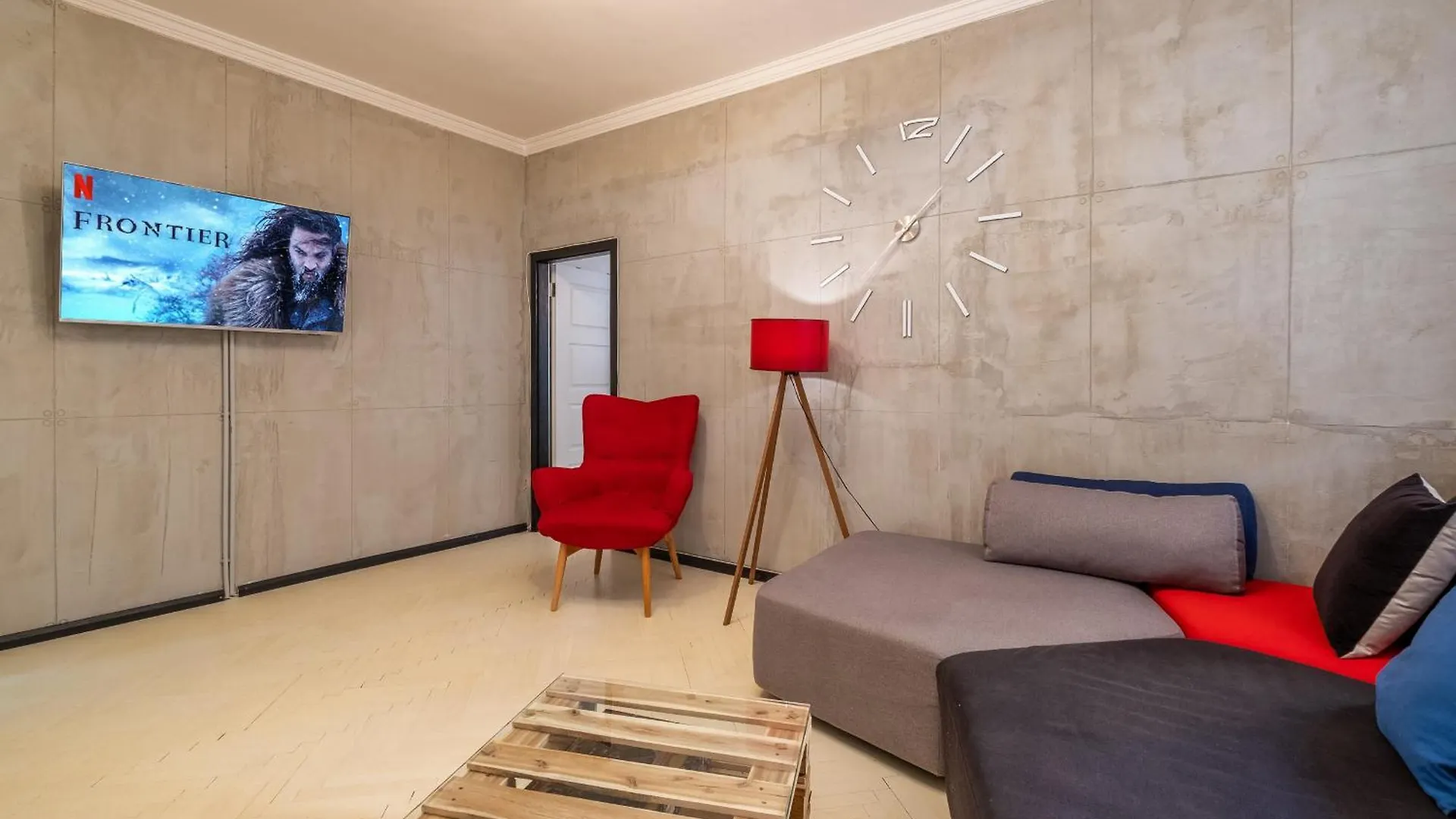 Modern , Spacious 2Br Apartment In Top Center Sofia